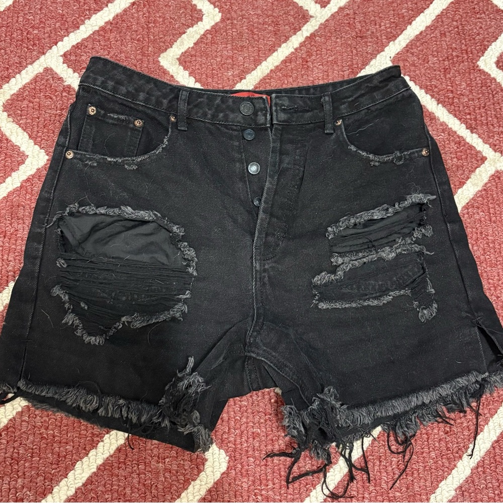 Signature8 Black Button-Fly Denim Shorts, Women’s Medium